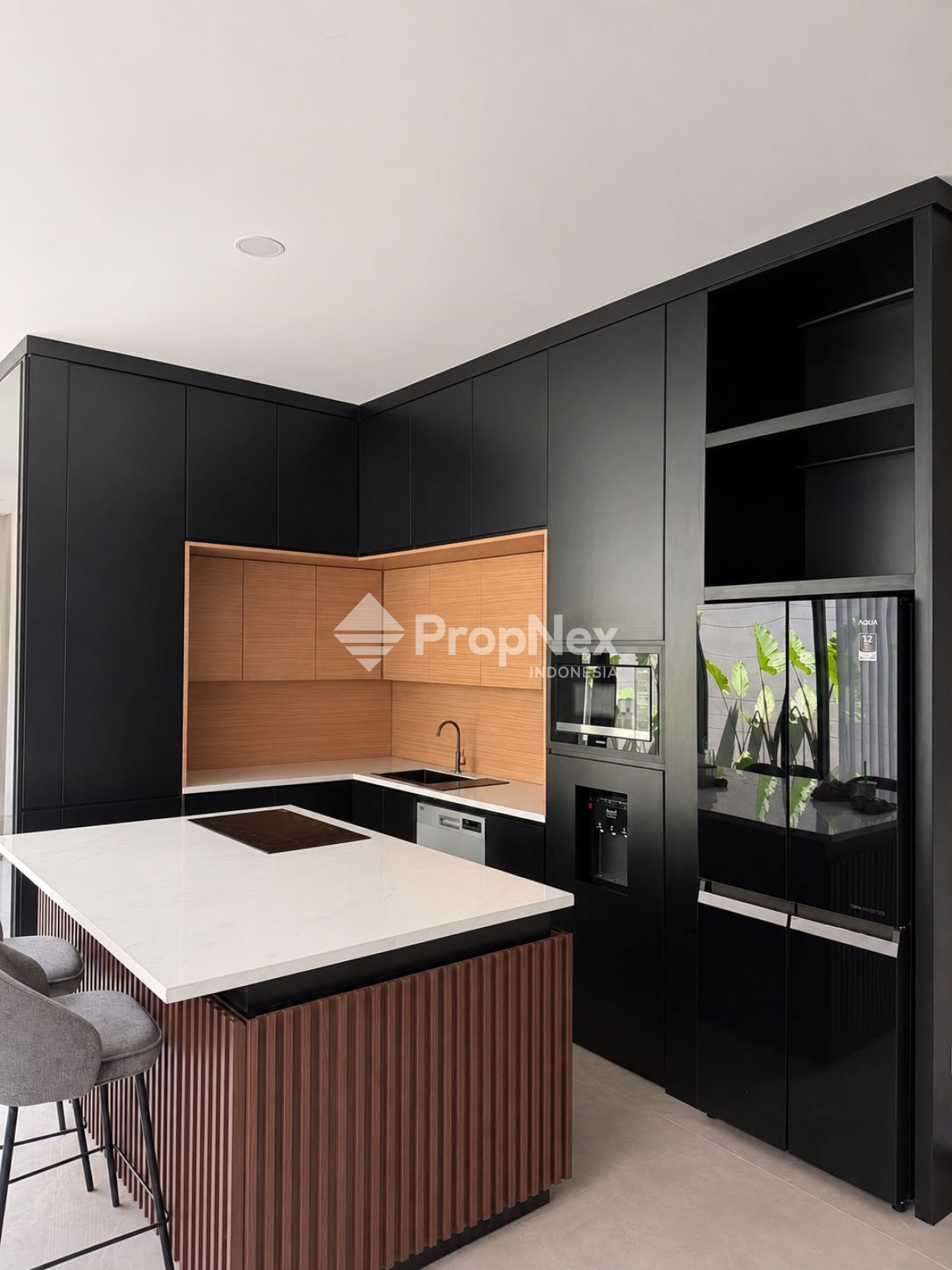 Rumah Citraland Utara Pelican Hill Dekat Gwalk & Pakuwon Mall — foto 4